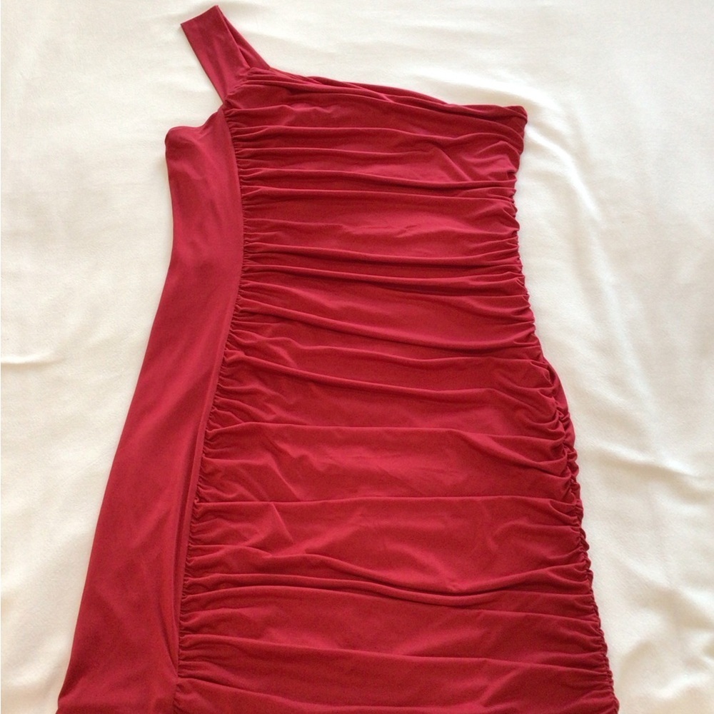 Charlotte Russe Sexy Red Ruched One Shoulder Sophisticated Dress Size XL - Picture 2 of 6